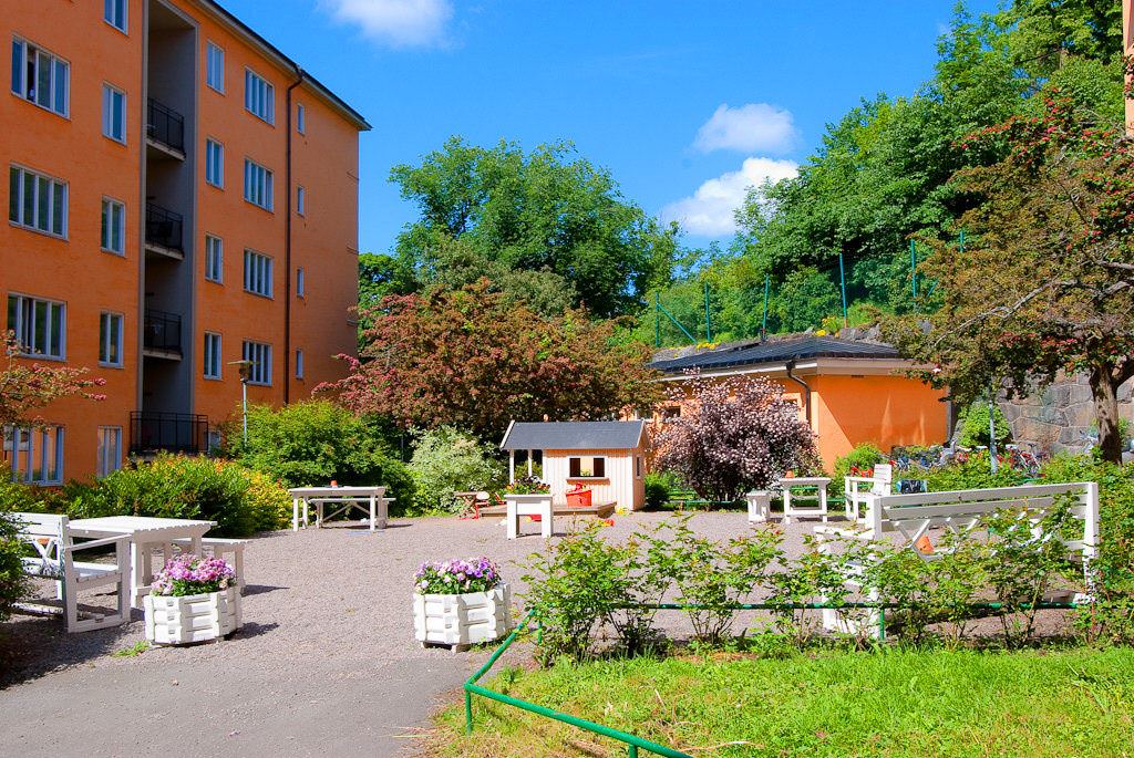 27. Trapphusmalning fastighetshus Sodermalm Kvarteret Metern.jpg