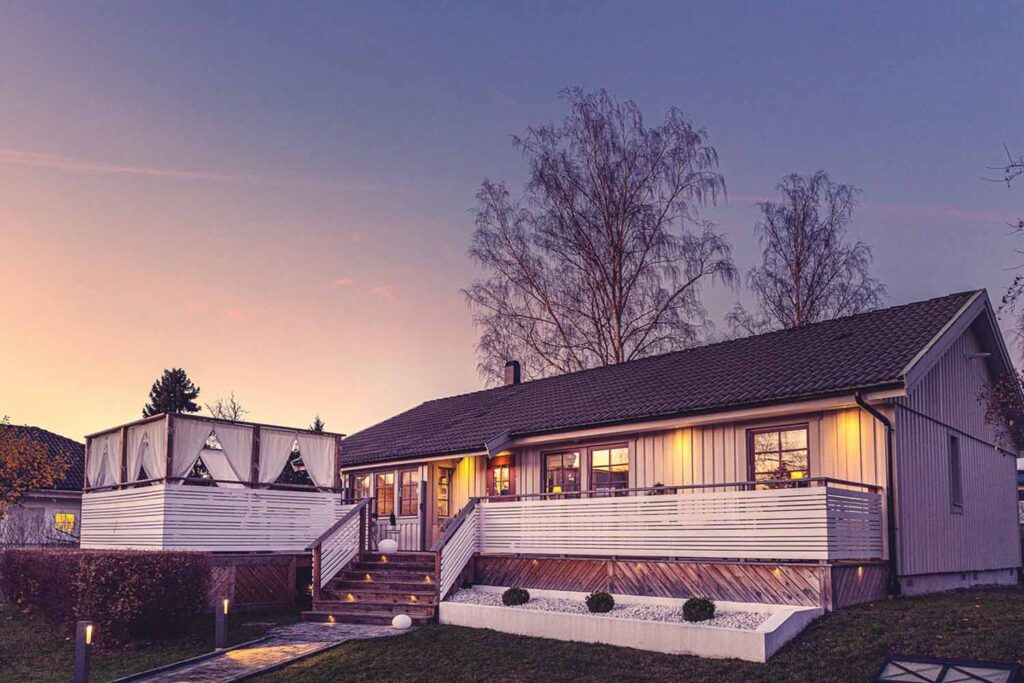 koksmontering ikea alta nacka stockholm stommar luckor.jpg